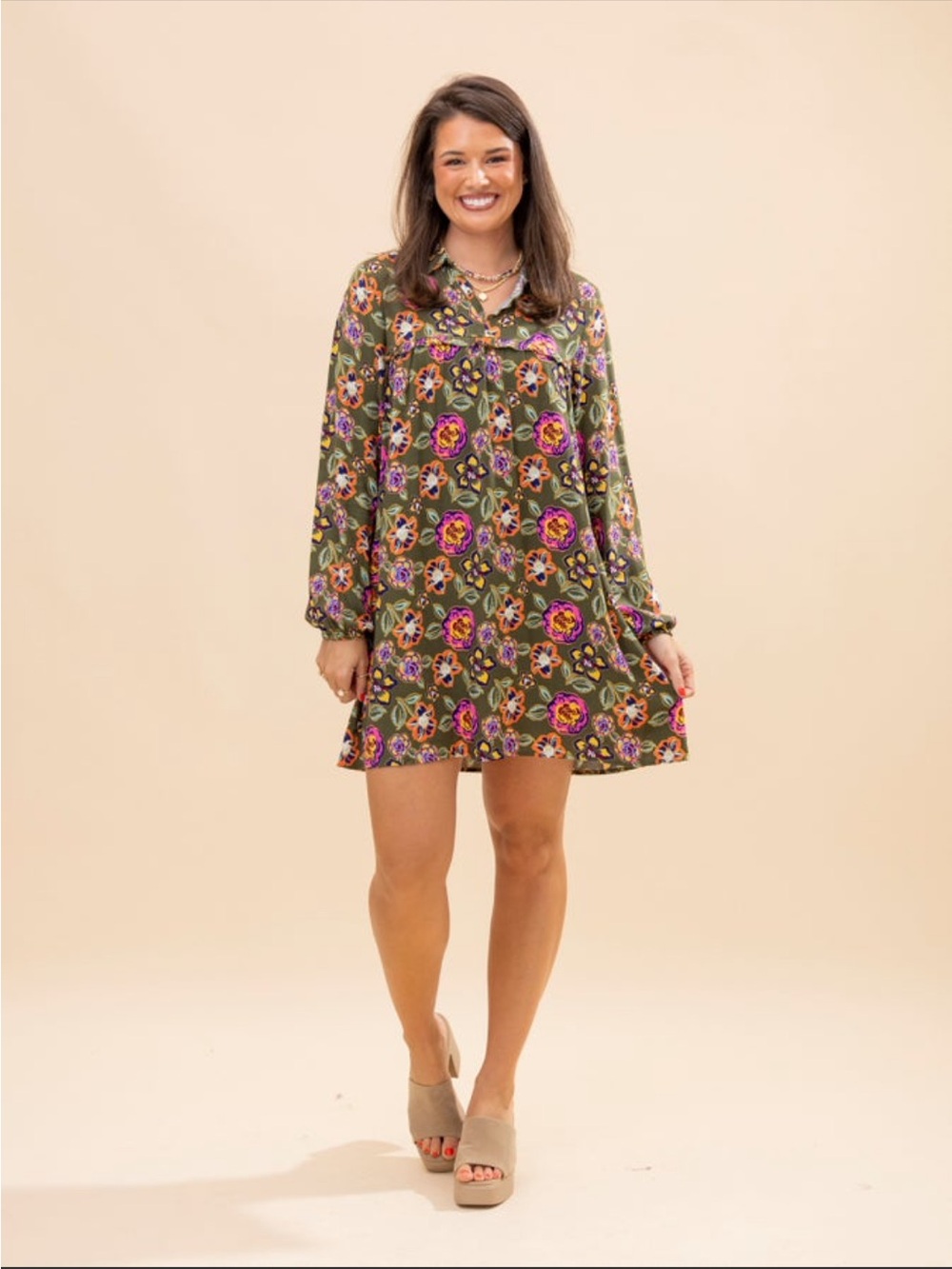 Artsal. NEW. Floral Print Long Sleeve Shift Dress. Size Med